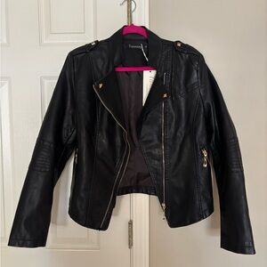 NWT Women’s Leather Jacket